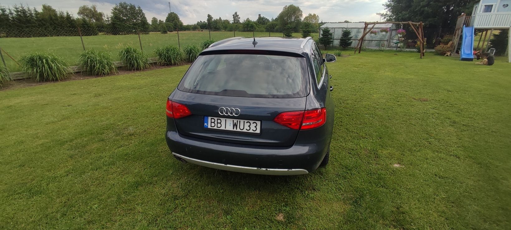 AUDI A4 B8 2009r 2.0 TDI