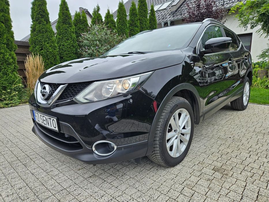 Nissan Qashqai 1.2 115KM, Klima auto, czujniki, dach panoramiczny.