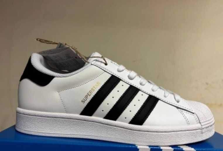 Nowe Adidas Superstar 42, skóra naturalna