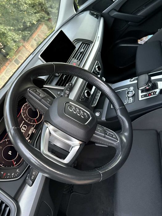 Sprzedam AUDI Q5