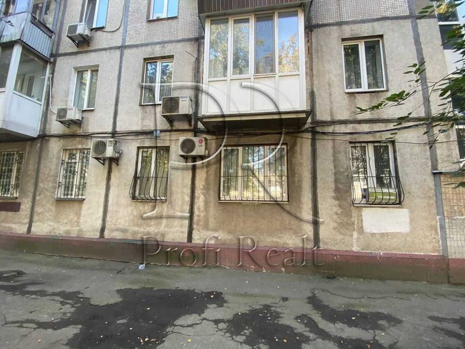 Продаж приміщення 58 кв.м.пр-т Берестейський,79 ст.м.Святошин