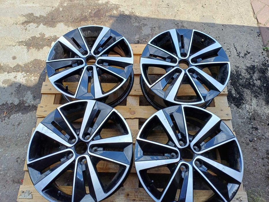 Felgi aluminiowe Renault Mercedes 5x114,3 17"