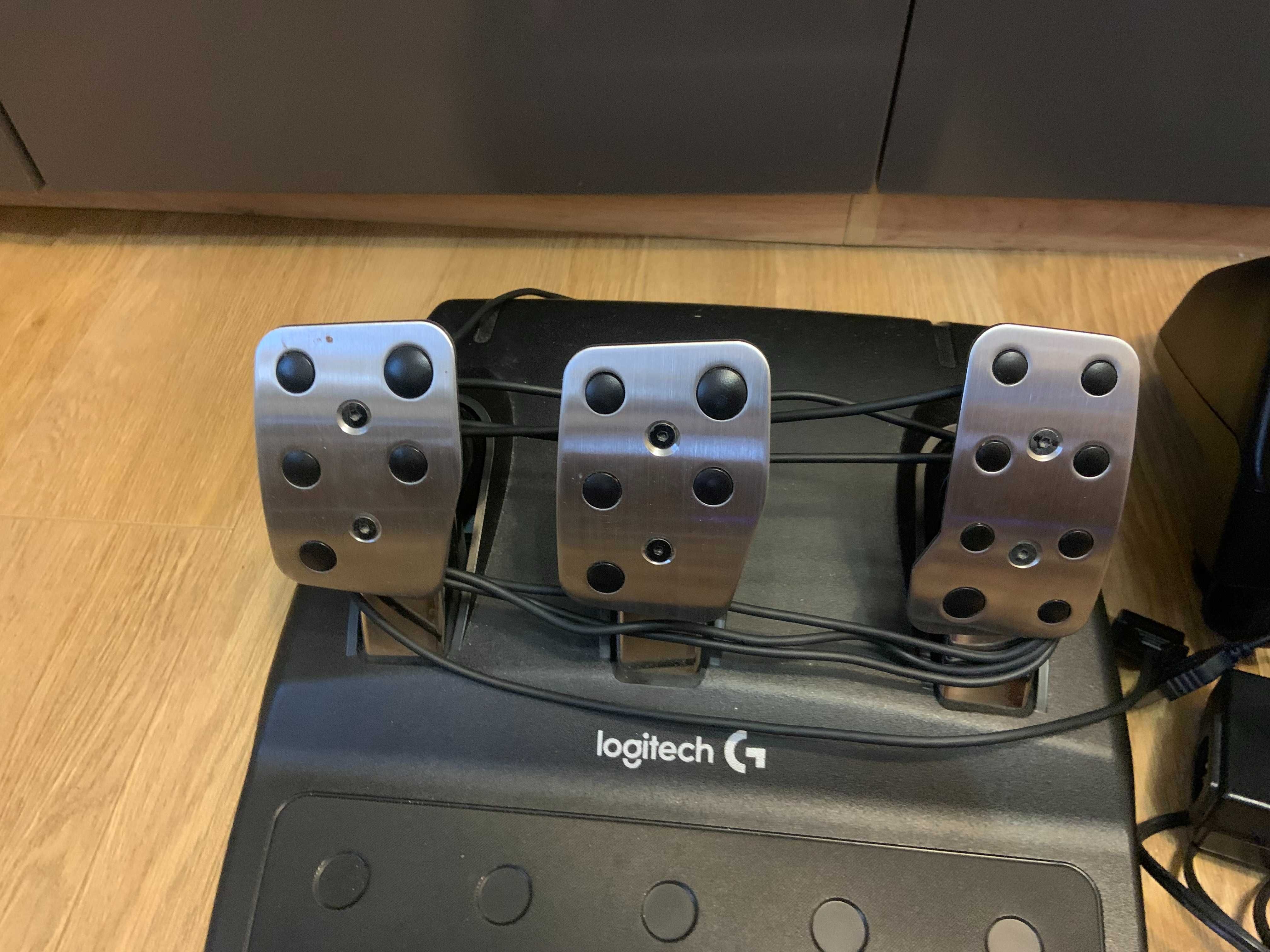 Игровий руль Logitech G920 PC/Xbox (thrustmaster) відео/тести g923