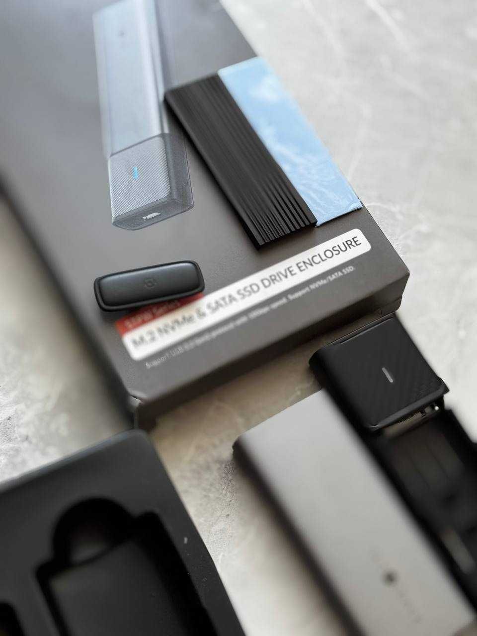 Obudowa SETMSPACE NVMe i SATA, Ssd i kabel