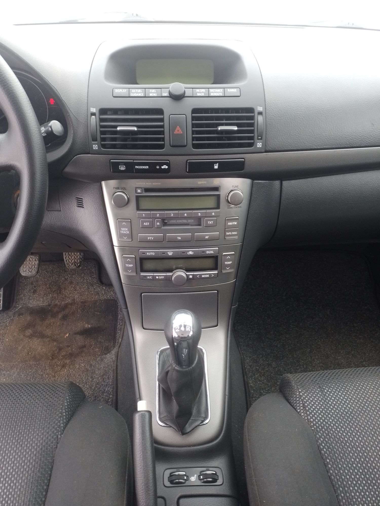 Toyota Avensis t25 1.8