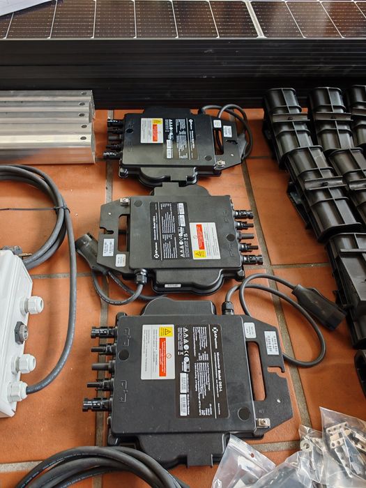 Kit de 6 paineis fotovoltaicos para telhado plano - NOVO