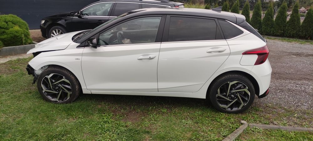 I20 benzyna+hybryda