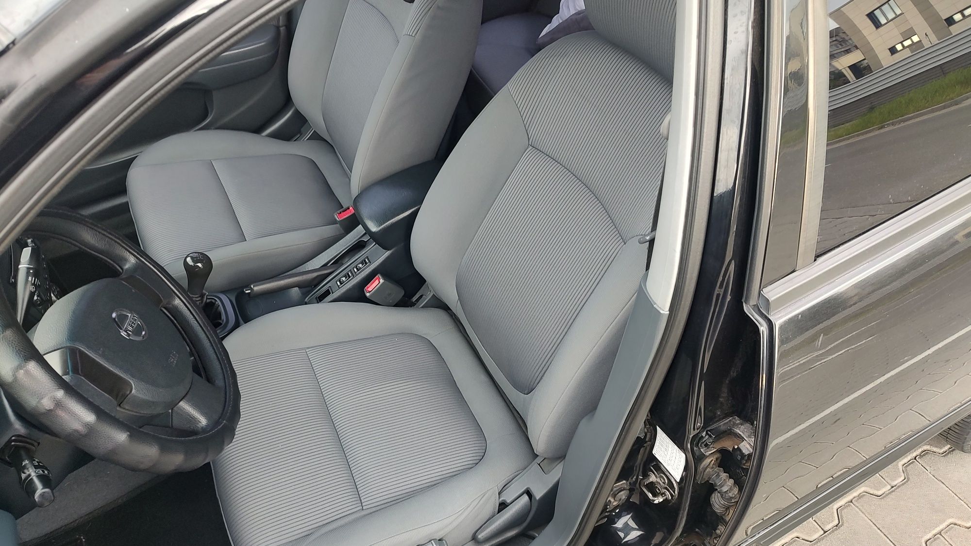 Nissan Almera classic