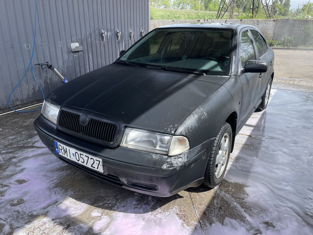 Skoda Tur 1,9TDI Едет очень бодро