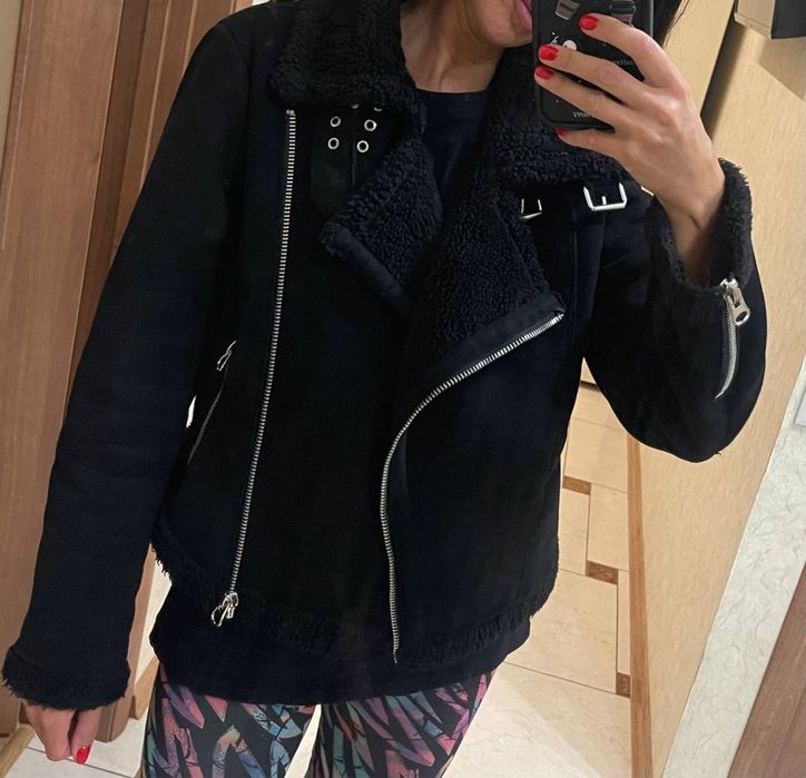 Продам дубленку женскую