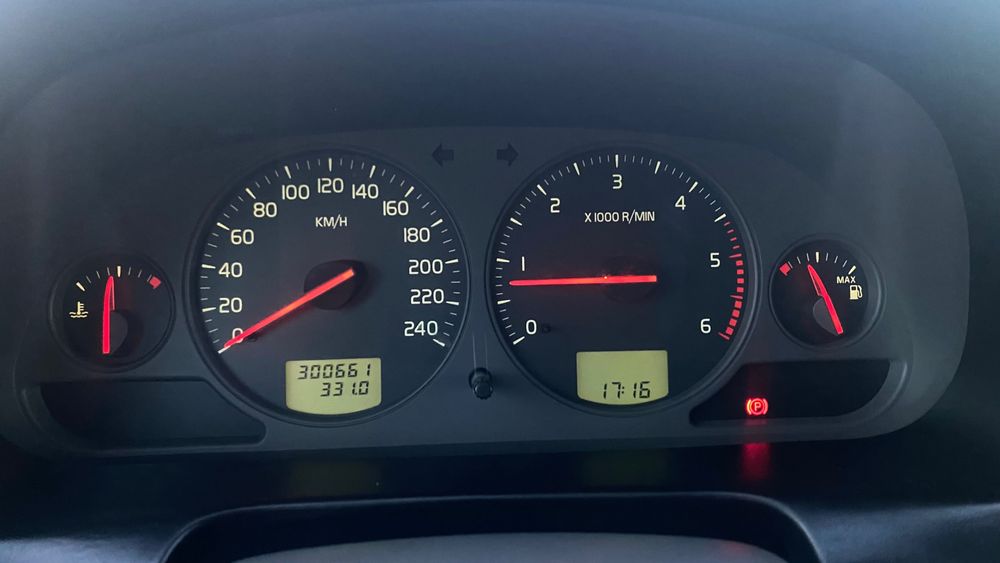 Volvo V40 2002 1.9tdi