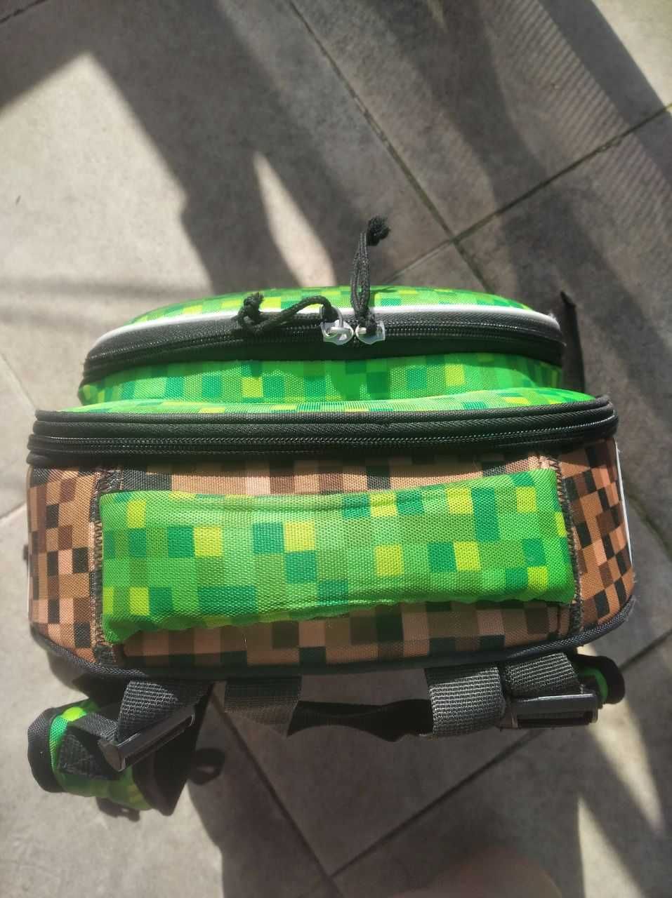 Plecak Szkolny w Stylu Minecraft - Dla Prawdziwego Fana Gier!