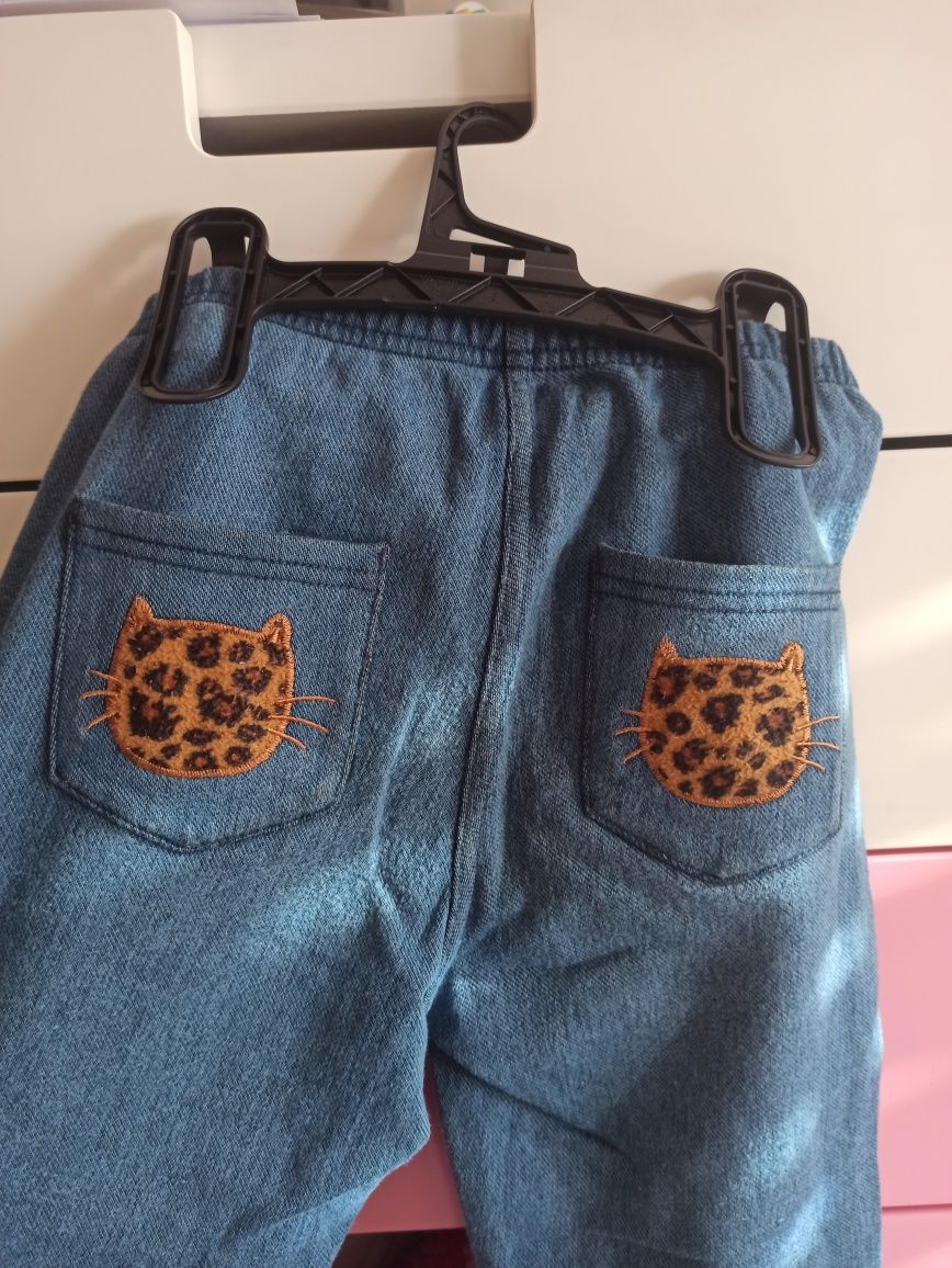 Calças skinny 9-10 anos