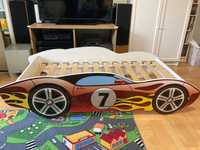 Łóżko dziecięce samochód / auto / wyścigówka 140x70 cm mało używane