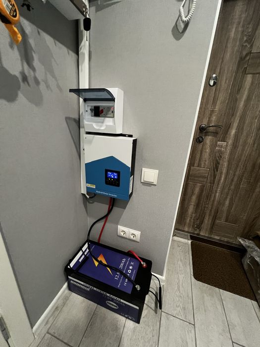 Набір ІнверторEASUN2200Вт220В.Акумулятор 12,8V/200Ah.