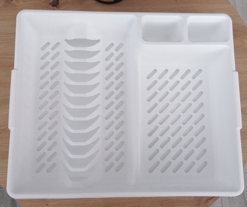 Suszarka na naczynia biała 46 cm. x 38 cm