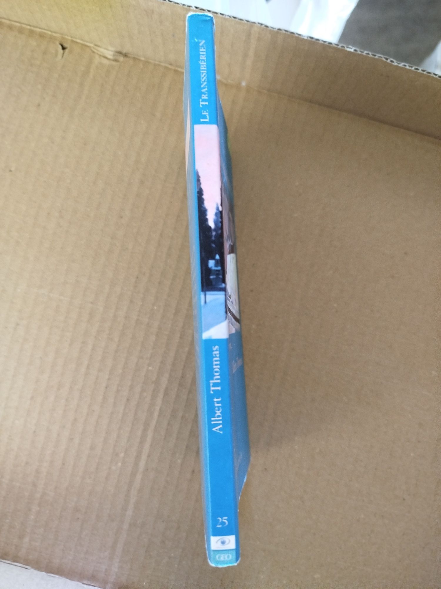 Livro francês GEO