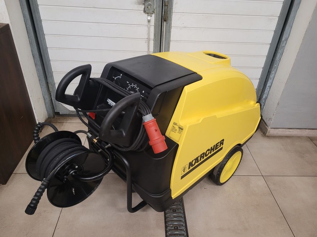 Myjka Ciśnieniowa Karcher HDS 650-4MX * Zwijak * Gorąca Woda * 400V *