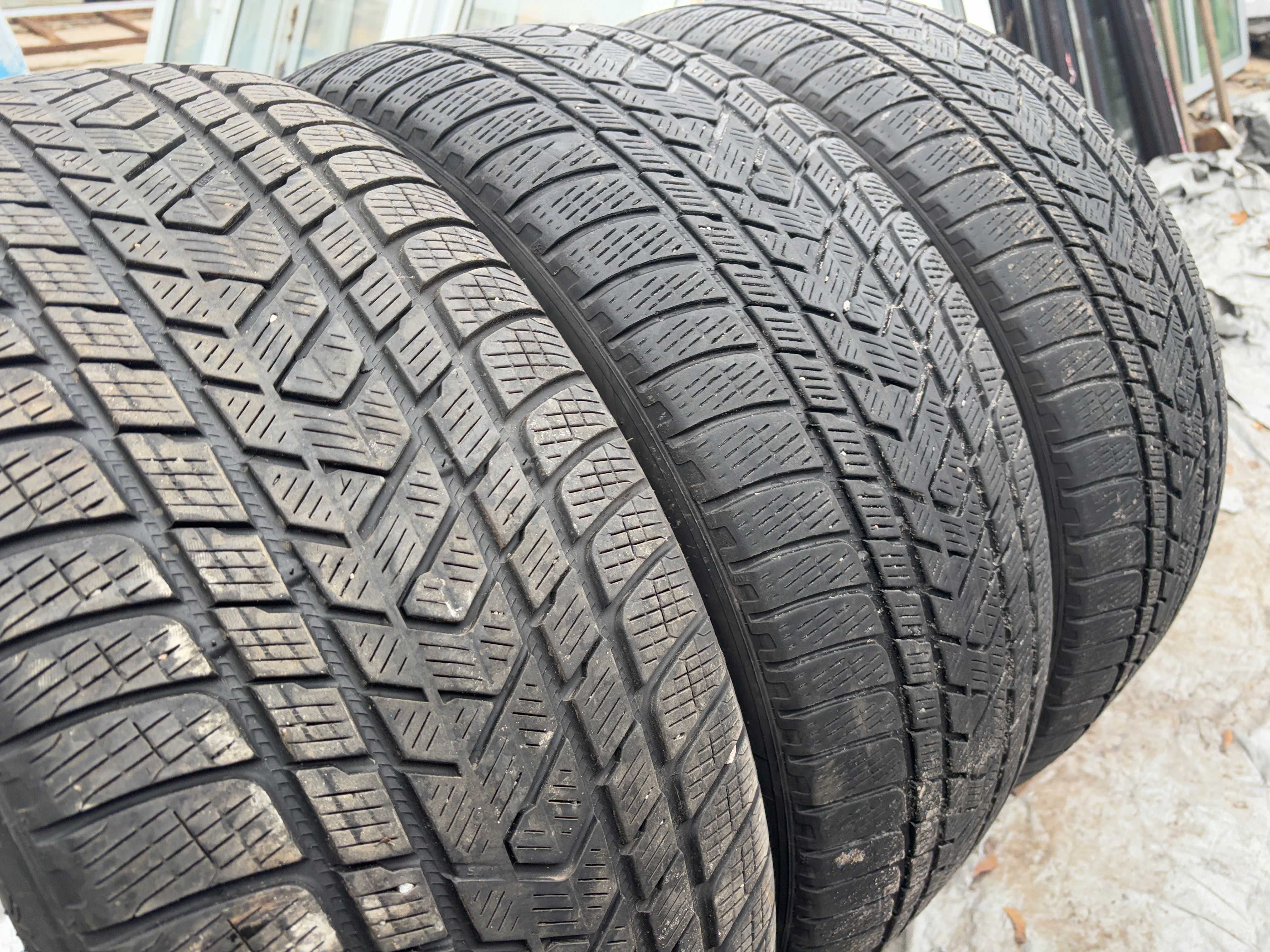 325-285\40\45-R22 PIRELLI SCORPION комплект зимней резины GERMANY 2022