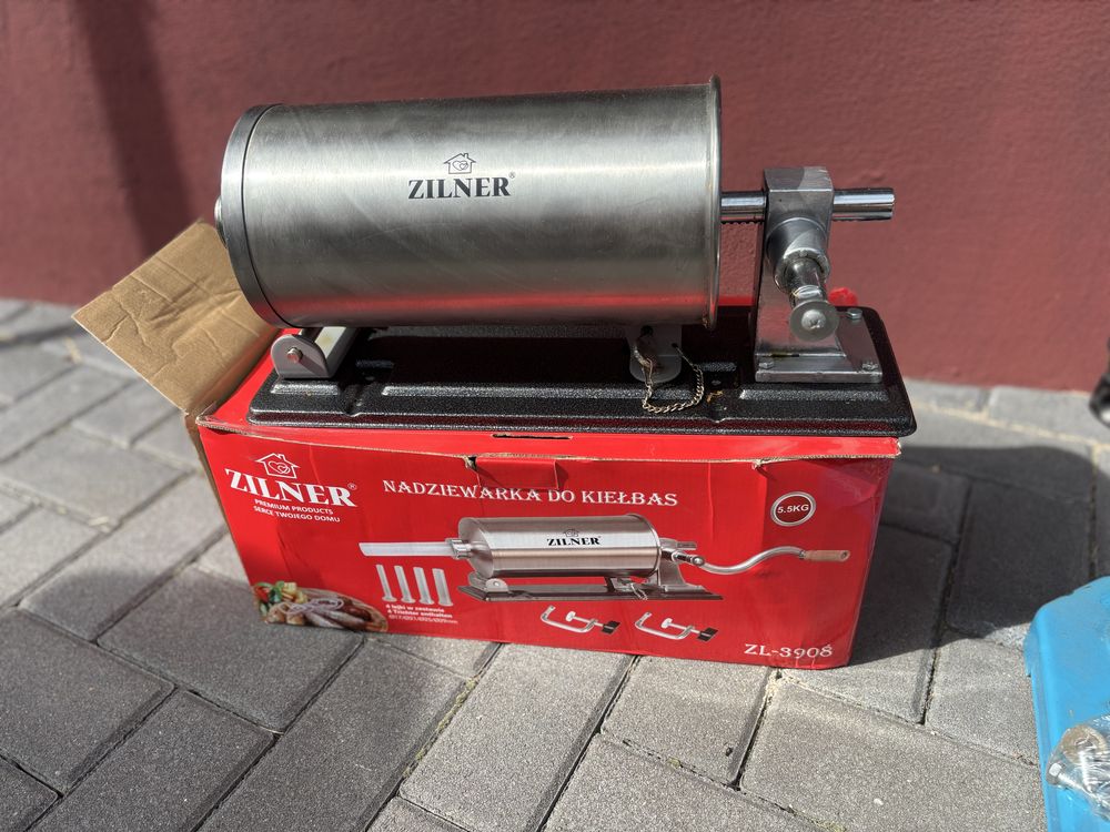 Puszkownica+nadziewarka+ 180 szt. puszek 300 g