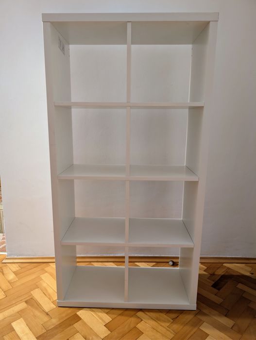 Biały regał IKEA