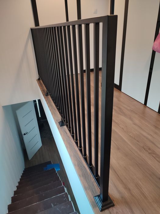 Balustrada schodowa barierka poręcz metalowa stalowa