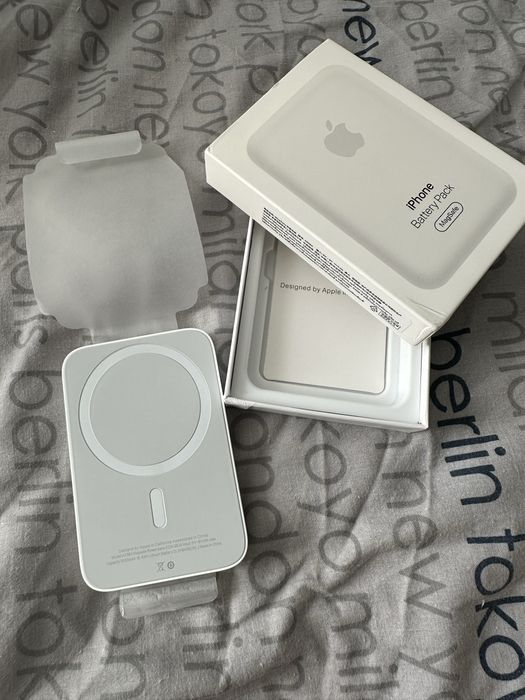 Magsafe Power Bank 10.000 mah original Apple беспроводная зарядка