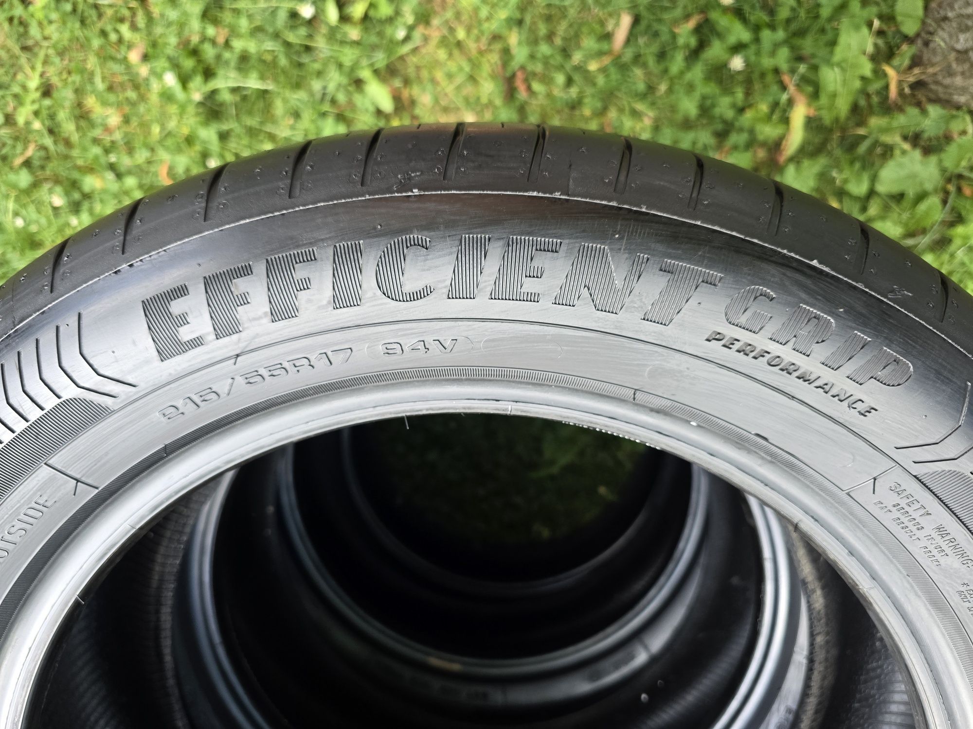 goodyear efficientgrip 215/55r17 94v 4 szt .idealny stan b.dobry