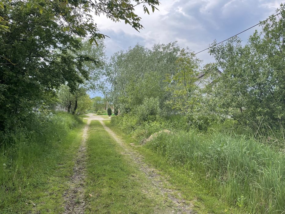 Земельна ділянка під забудову з комунікаціями