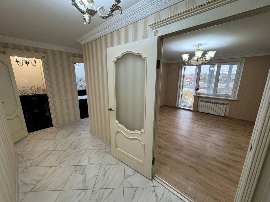 3х кімнатна квартира 61м². Автономне опалення. р-н 14 школи