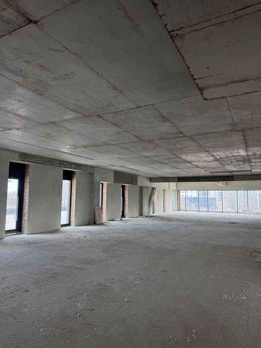 Оренда офісу з терасами у ТОЦ Galas (вул. Кульпарківська - Садова)