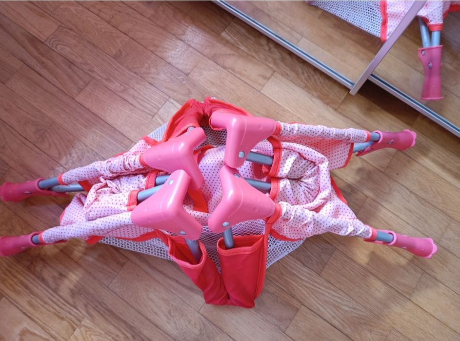 Cama de bonecos  desmontável