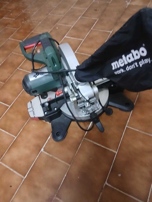 Serra circular metabo estado novo