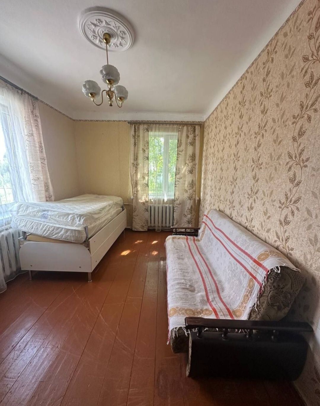 Продам цегляний будинок, Горбаків