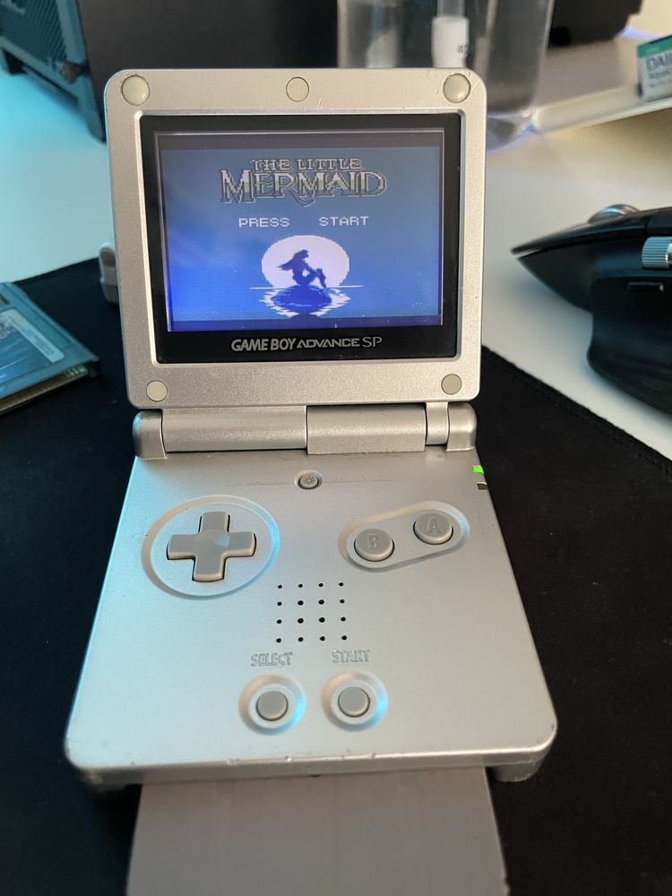 Gameboy - Pequena Sereia