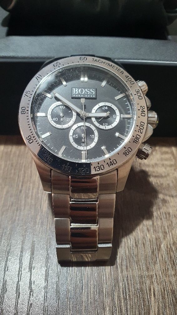 Relogio Hugo Boss pouco uso
