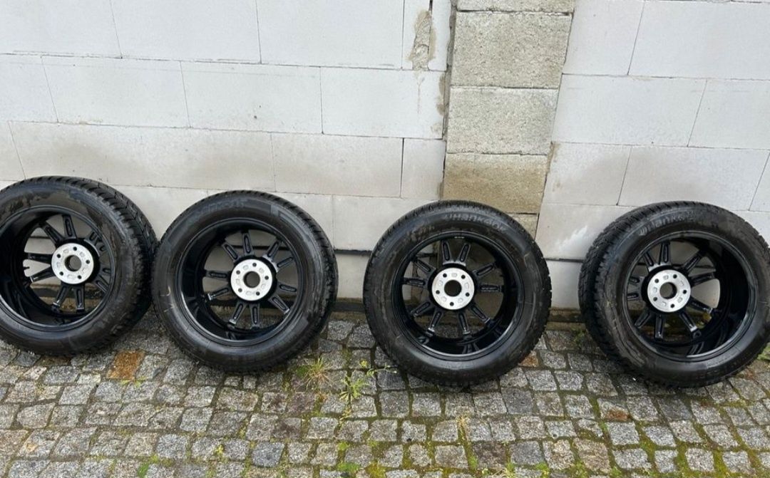 Felgi aluminiowe 17" z oponami do Vw Bus T7  Stan idealny!!!
