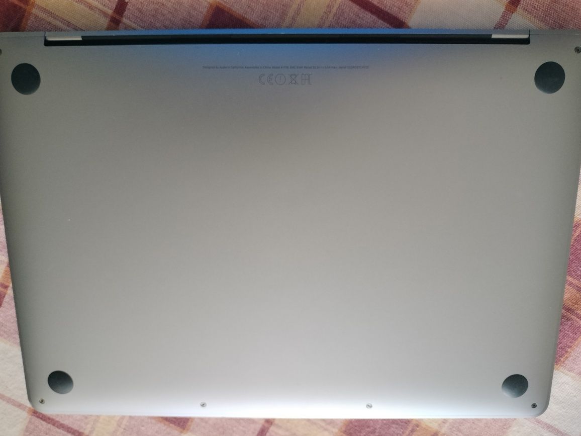 Portátil MacBook Pro excelente estado