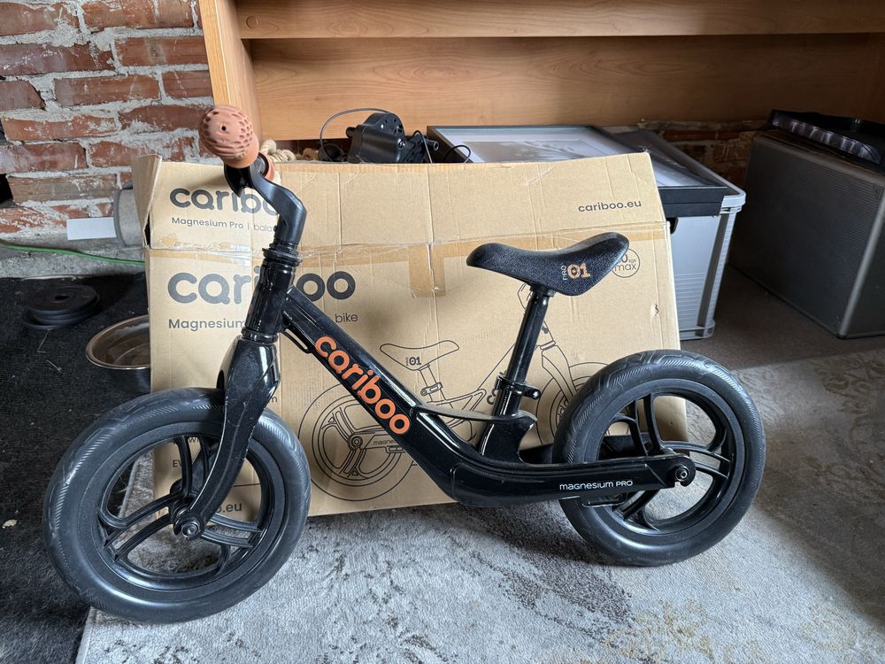 Rowerek biegowy Cariboo Magnesium Pro stan idelany