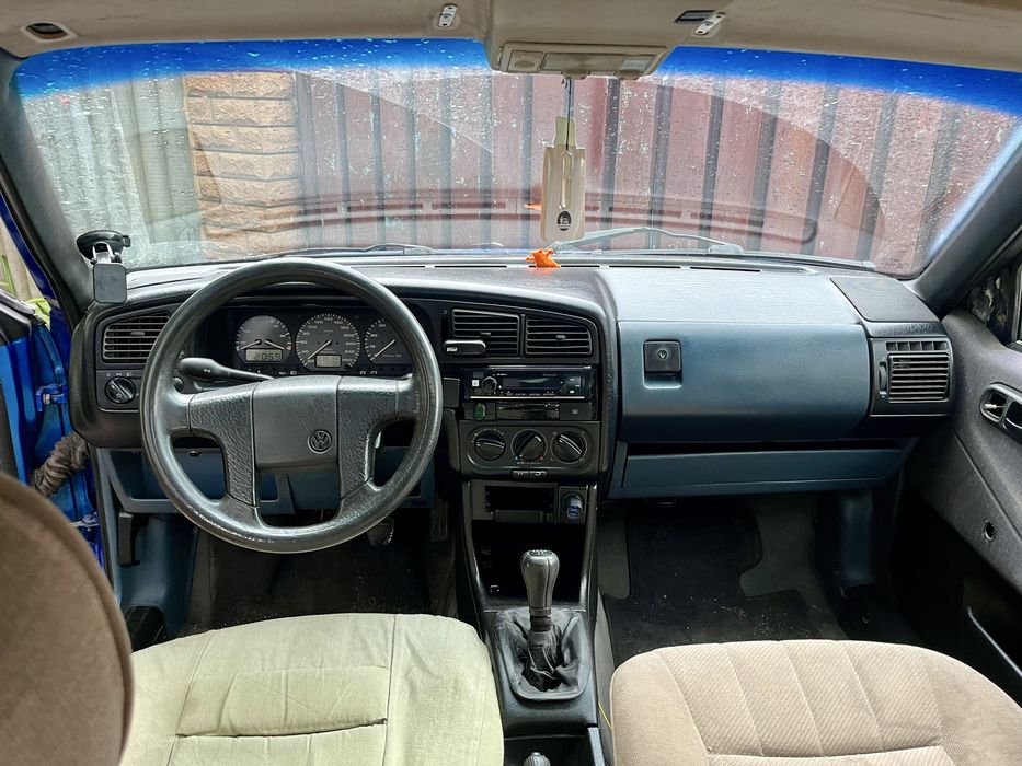 Пассат б3 2.0 газ/бенз