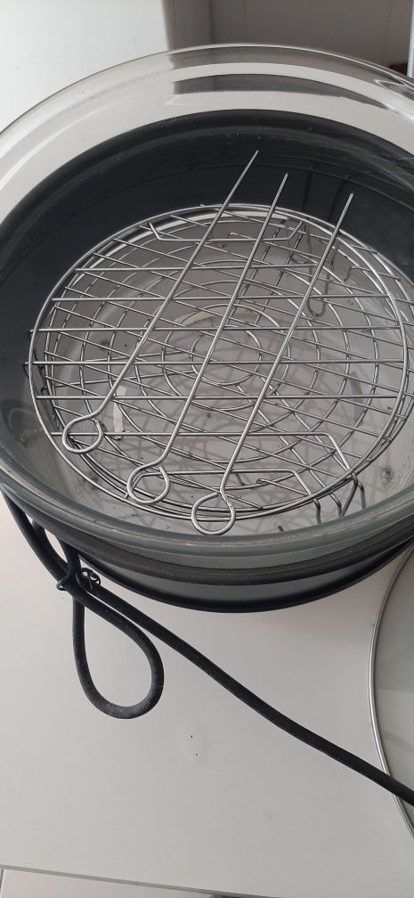 Vendo forno eléctrico.