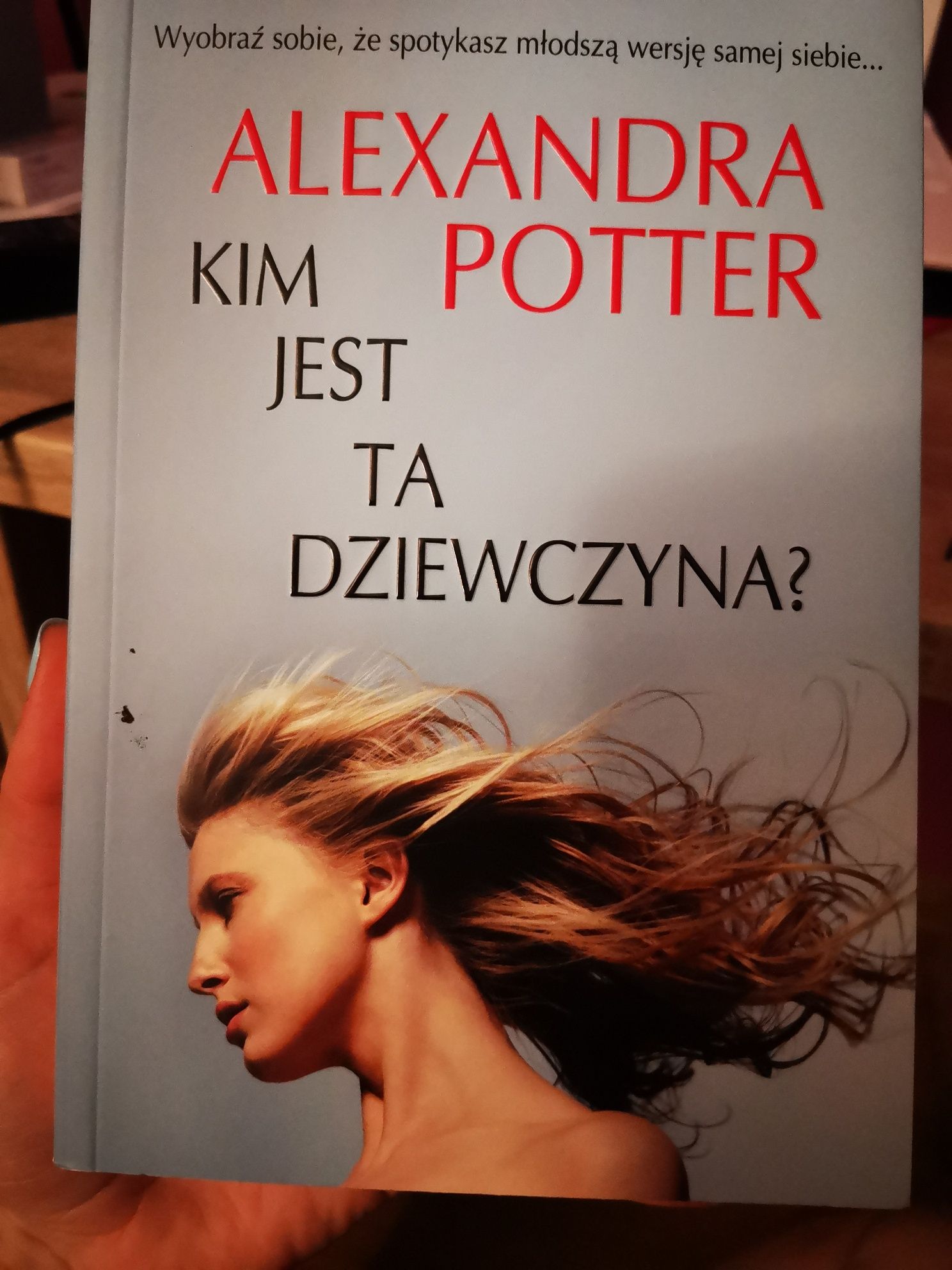 Kim jest ta dziewczyna