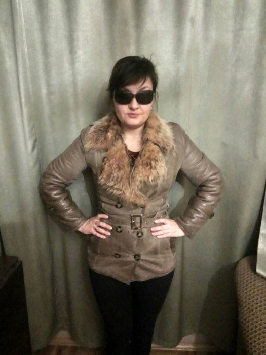 Дубленка натуральная,мех,44- 46(М)автоледи