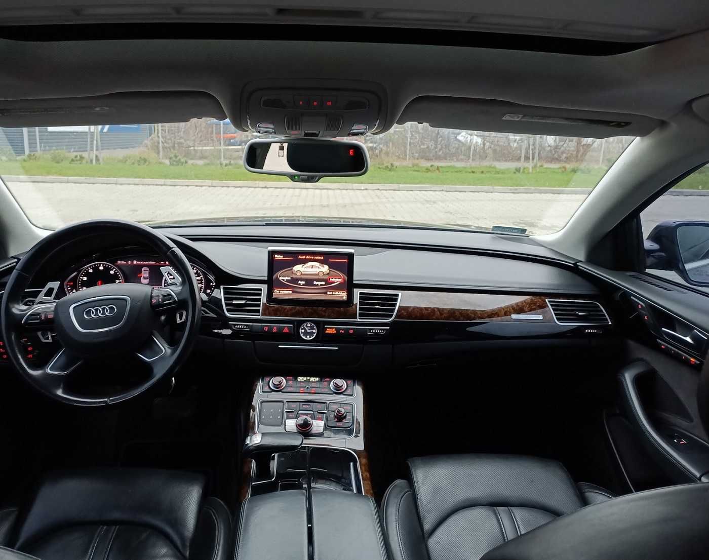 Audi A8 D4 4.2 V8 Wersja Long Monitory Dociągi Full Led Masaże