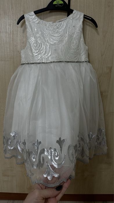 Плаття для дівчинки