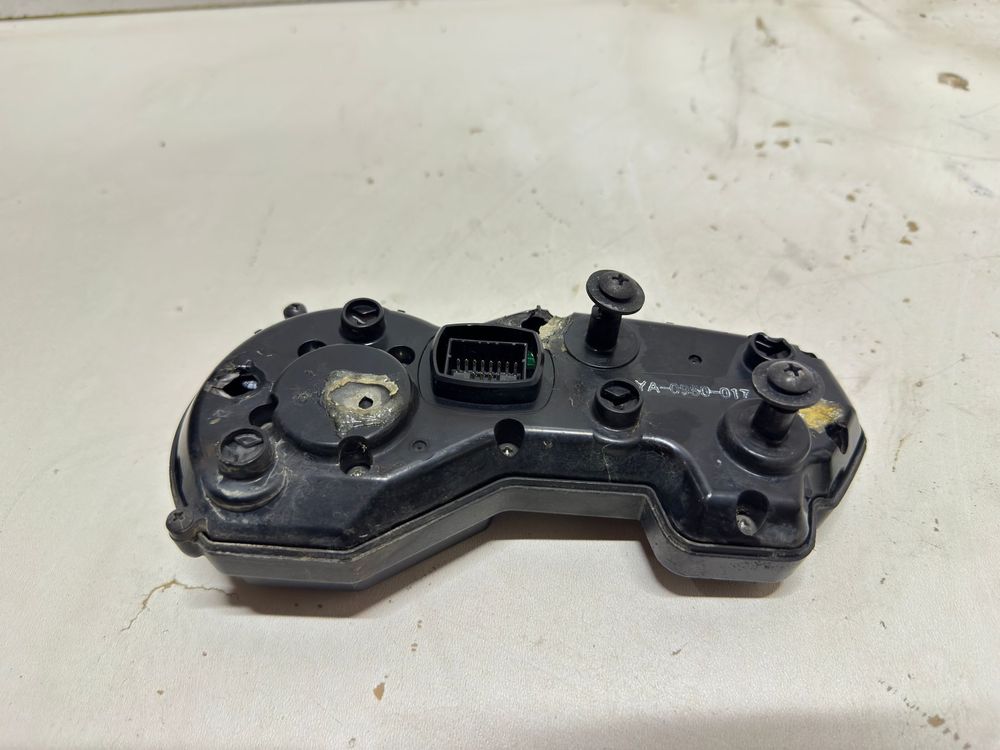 Yamaha FZ6 N S2 Fazer 600 FZS Licznik Zegary 06 - 09