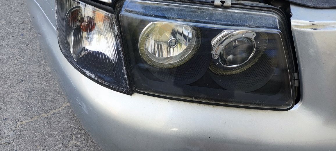 Lampy reflektory przód Black depo ringi a3 8l