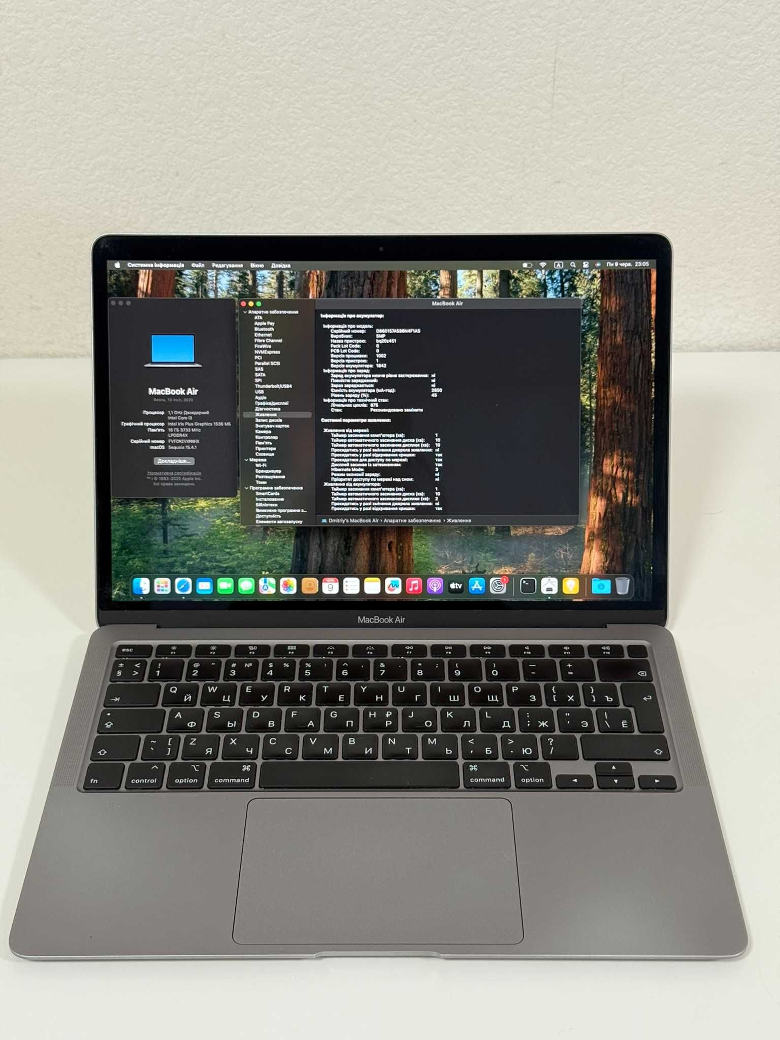 MacBook Air 13″ (2020, Intel) • i3 1.1 GHz | 8 GB | 256 GB SSD