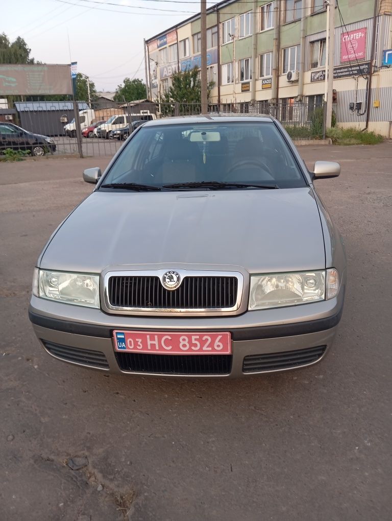 Легковий автомобіль