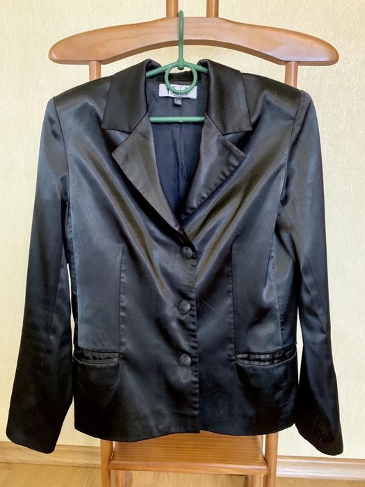 Брючні   костюми